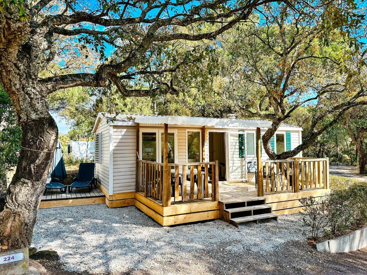 3 Bedroom Chalets Camping Lei Suves - Joycasa Roquebrune-sur Argens Esterno foto