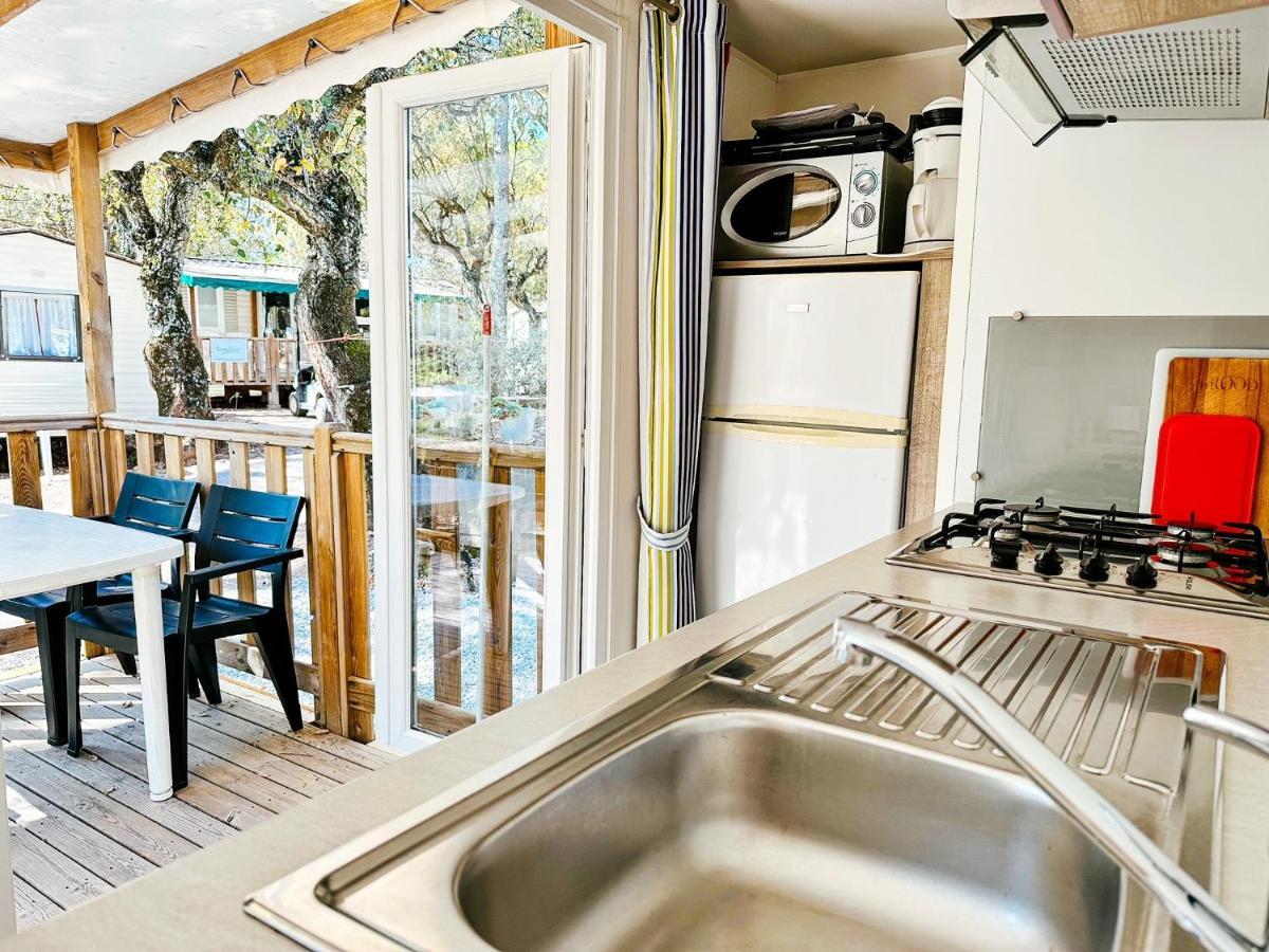 3 Bedroom Chalets Camping Lei Suves - Joycasa Roquebrune-sur Argens Esterno foto