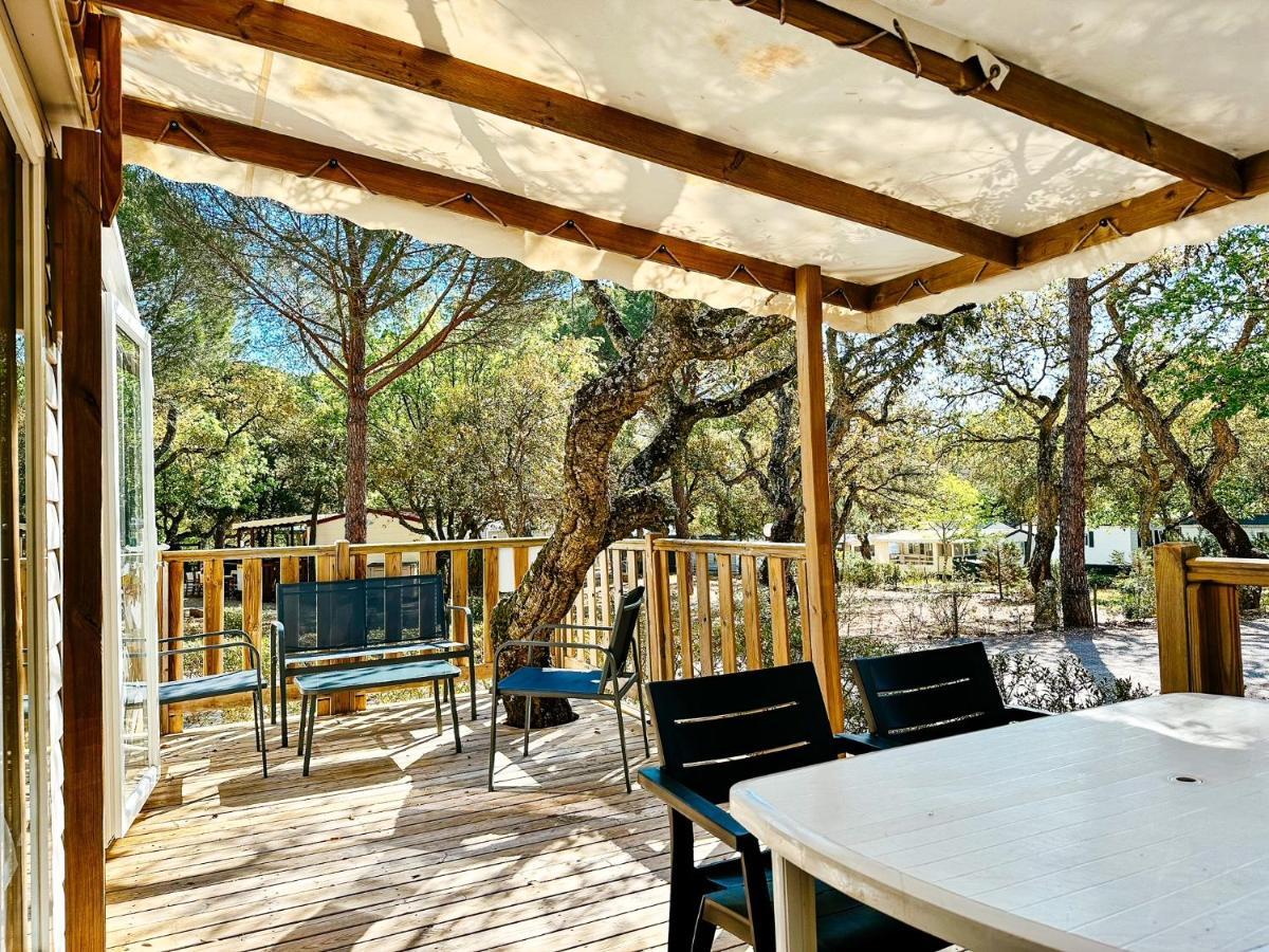 3 Bedroom Chalets Camping Lei Suves - Joycasa Roquebrune-sur Argens Esterno foto