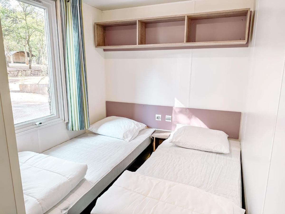3 Bedroom Chalets Camping Lei Suves - Joycasa Roquebrune-sur Argens Esterno foto