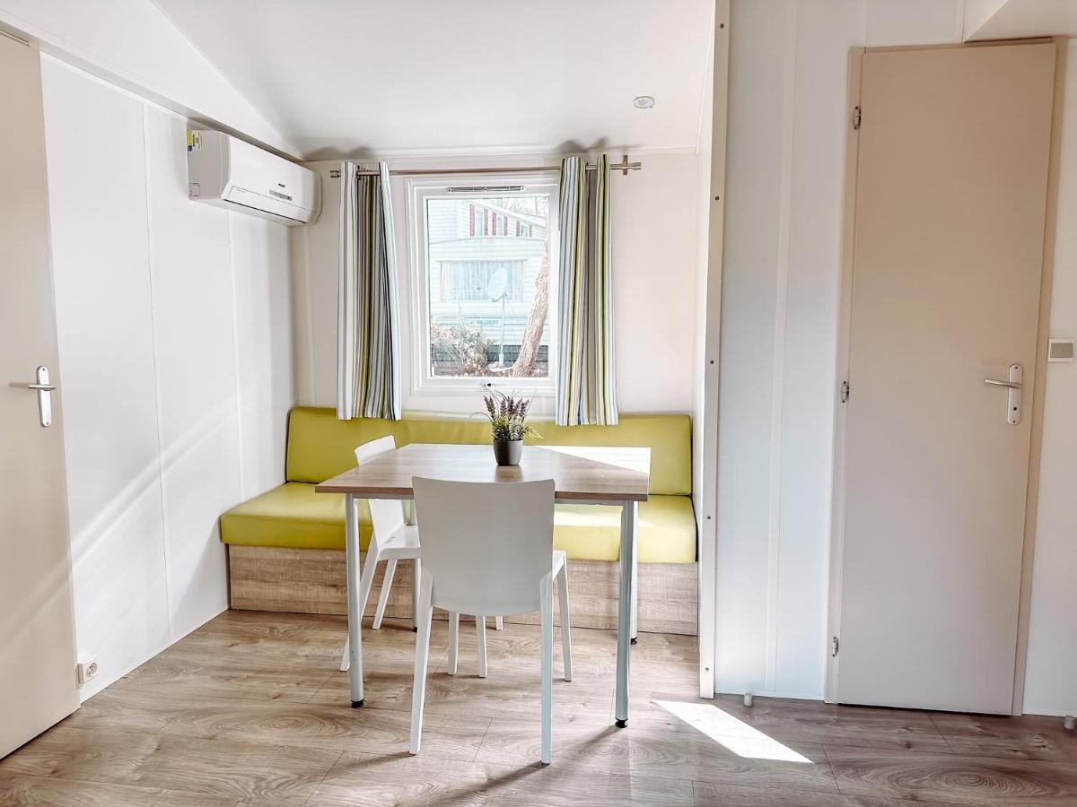 3 Bedroom Chalets Camping Lei Suves - Joycasa Roquebrune-sur Argens Esterno foto